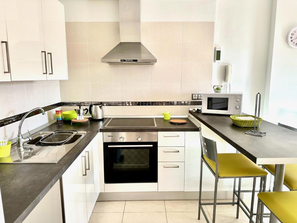 Pambnb - Cozy Seaview Apartment With Gym & Kids Park Bajamar  Buitenkant foto